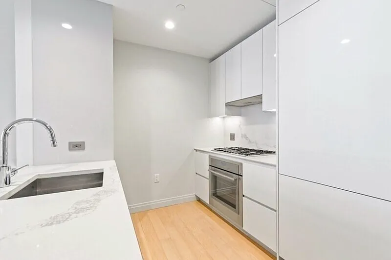 1 bed, 1.0 bath, 750 sqft, $1,555 — Photo 4
