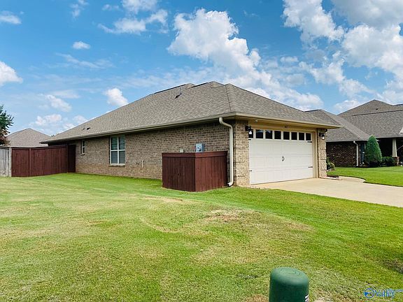 3rd image of 7417 S Catawba Cir NW