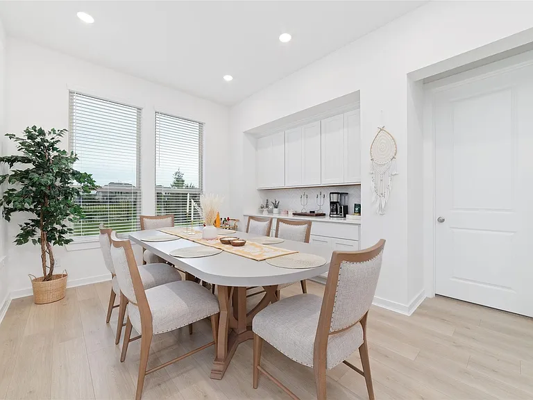 24711 Hibiscus Garden Way — Photo 23