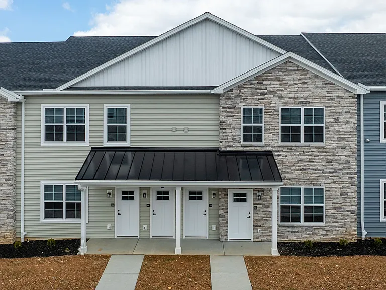 Salem Run Apartments Phase 2 — Photo 96