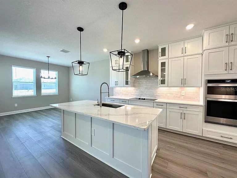 2122 Divot Dr — Photo 12