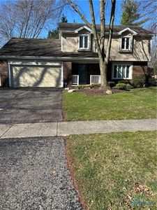 2351 Cheshire Woods Rd, Toledo, OH, 43617