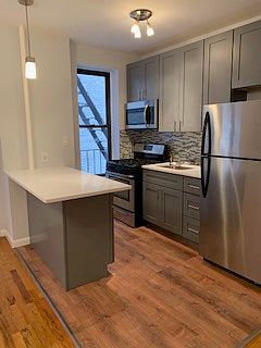 3rd image of 164 E 33rd St APT 18