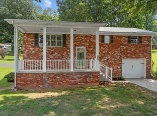 2205 Warren Dr, Morristown, TN 37814