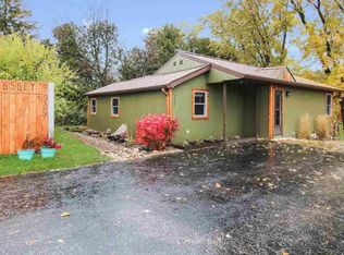 9907 E Cherry Bend Rd, Traverse City, MI 49684