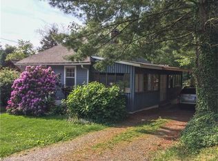 202 Edgewood Rd, Asheville, NC 28804