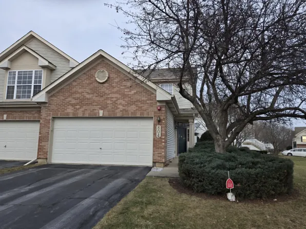 804 Crossing Way, Saint Charles, IL 60174