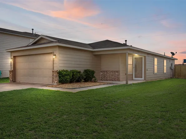 1323 Pease River Ln, Rosenberg, TX 77471