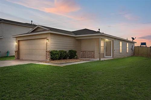 1323 Pease River Ln Photo 1