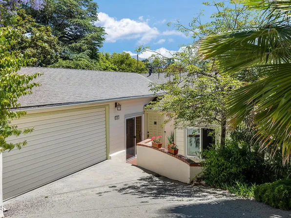 1681 Kaweah Dr, Pasadena, CA 91105