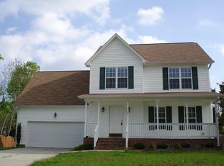 1902 Treyburn Ln, High Point, NC 27265