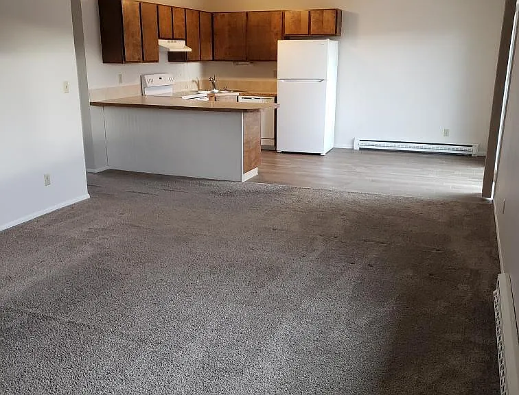 1520 Ashberry Ct #4 — Photo 4