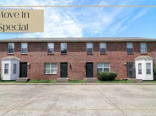 2004 Tynewood Dr, Clarksville, TN 37042