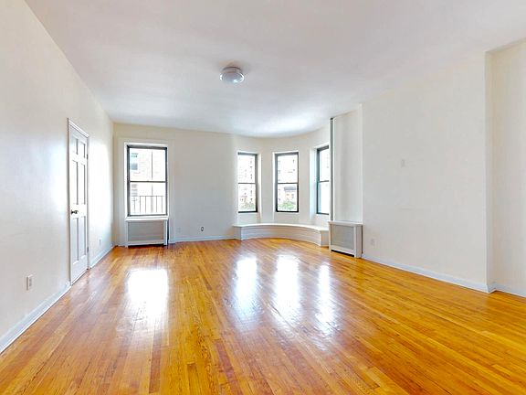 2nd image of 240 W 104th St APT 6B