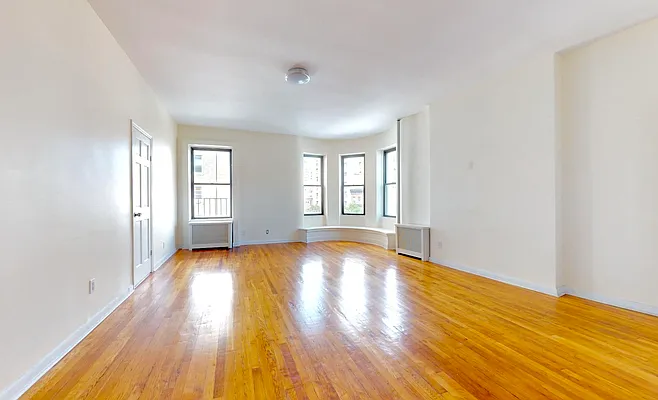 Rented by 346 Realty Group LLC | media 2
