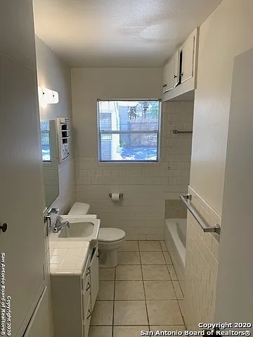 222 E Lullwood Ave #220 — Photo 9
