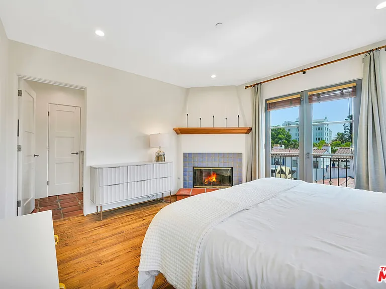 1414 N Harper Ave #5 — Photo 19