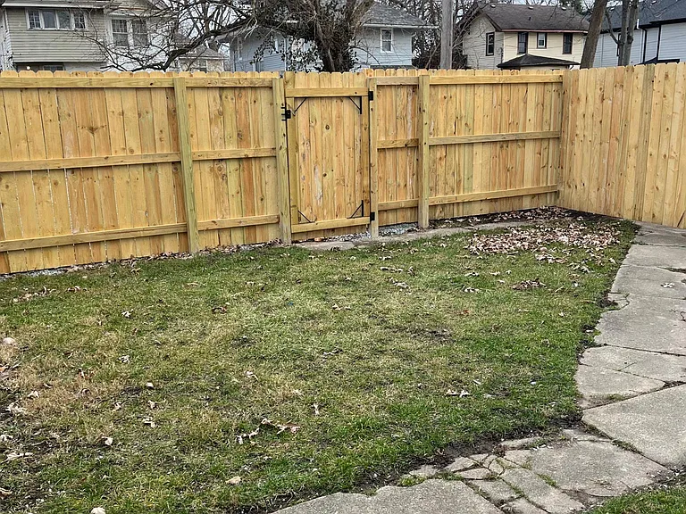 3247 N Park Ave — Photo 21