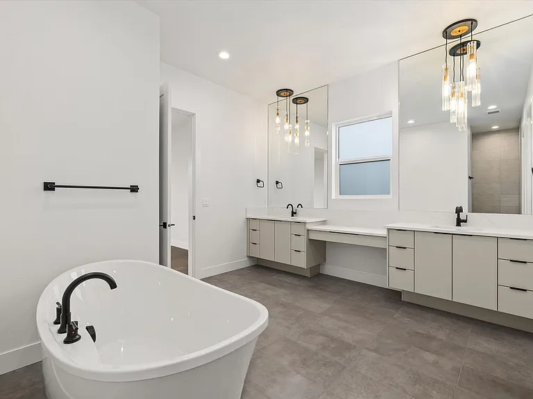 7786 W Diamond Lake Dr — Photo 45