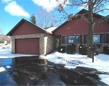 1st image of 43 Castle Rock Ln