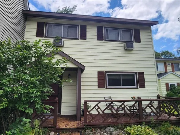 11 Peter Way, Kiamesha Lake, NY 12751