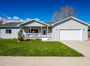 79 Eagle Rock Dr, Dayton, WY 82836
