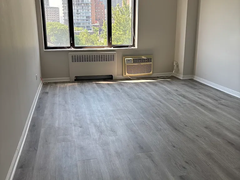 3100 N Lakeshore Dr #706 — Photo 6