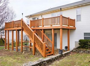 104 Fairburn Dr, Rolla, MO 65401