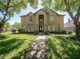 14203 Alamosa Ct, Sugar Land, TX 77498