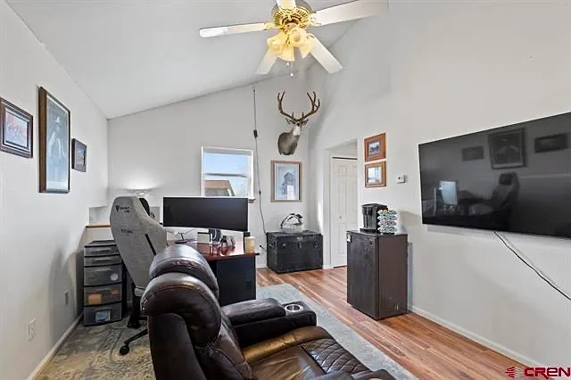 3 bed, 1902 sqft, $2,700 — Photo 3