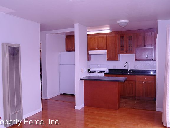 2nd image of 4131 California St APT 6