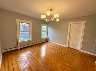 17 Amy St #3, Providence, RI 02906