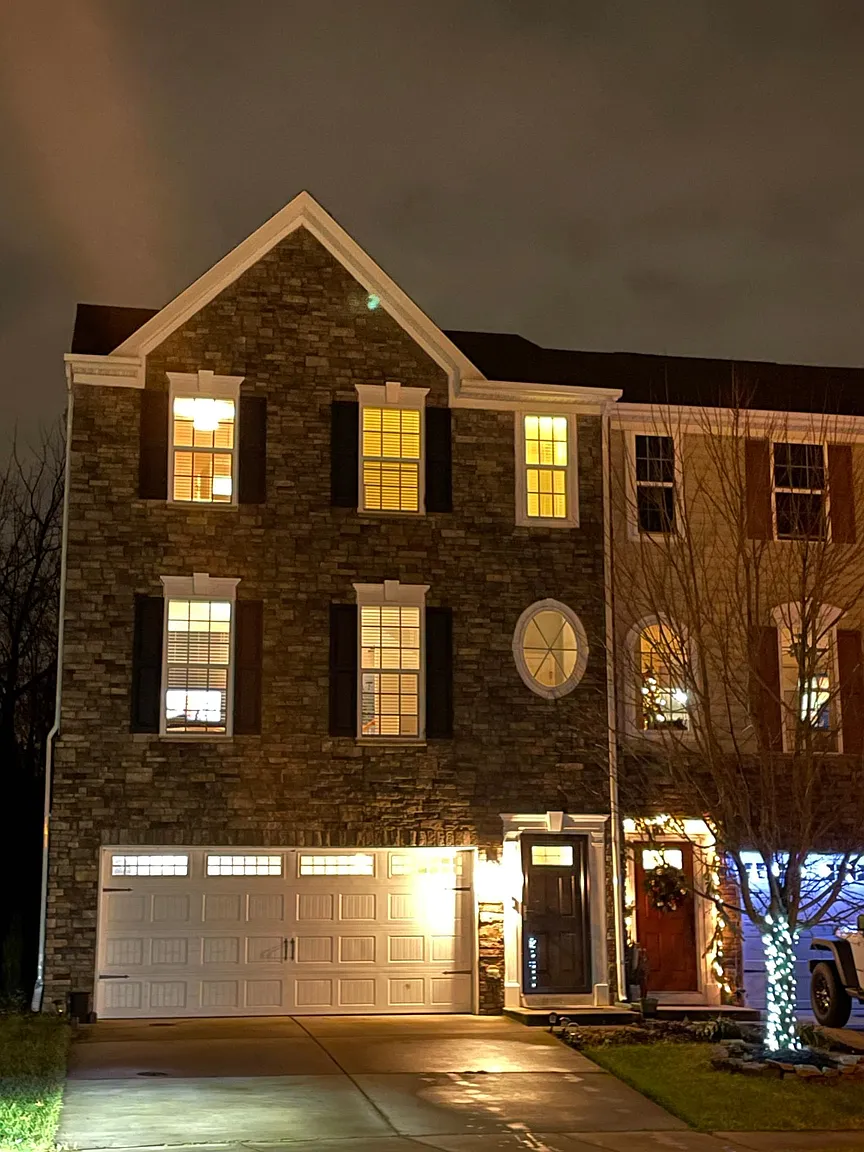 1328 Madison Ln photo 1