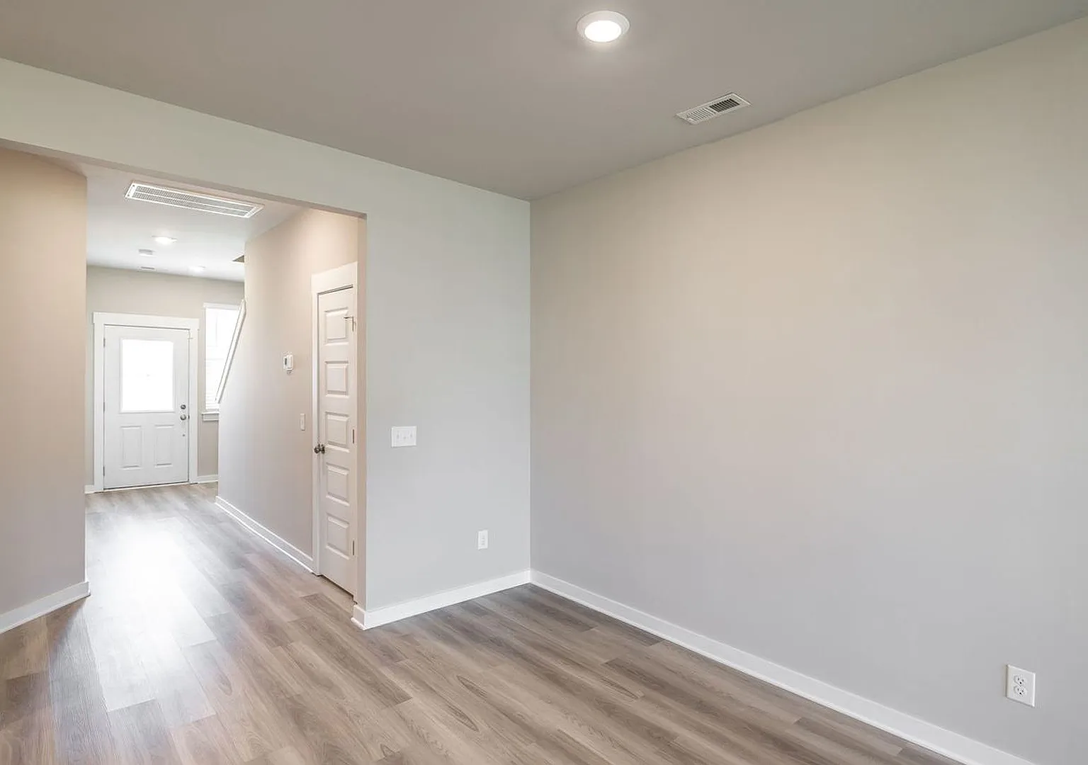 Available Now In Foxland Crossing — Photo 3