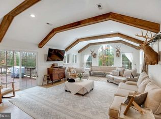 26 Aristone Dr, Berlin, NJ 08009