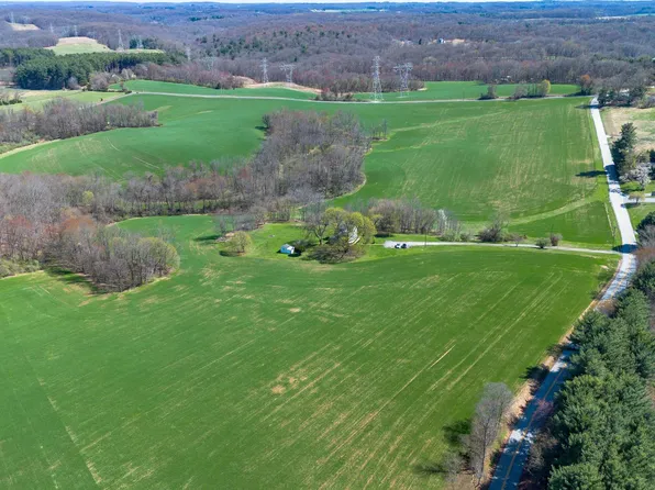 20601 Kirkwood Shop Rd, White Hall, MD 21161