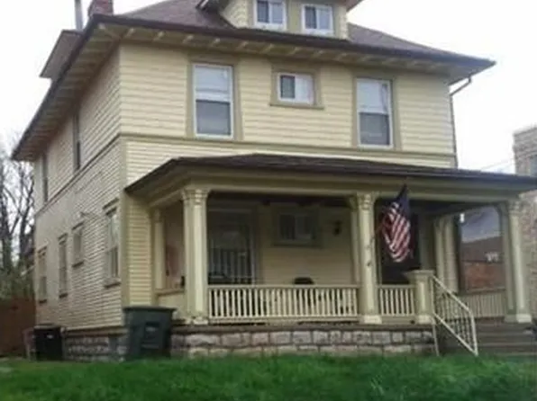 916 Meredith St, Dayton, OH 45402