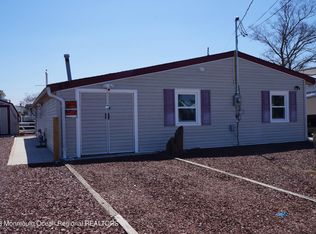 29 W Dory Dr, Little Egg Harbor, NJ