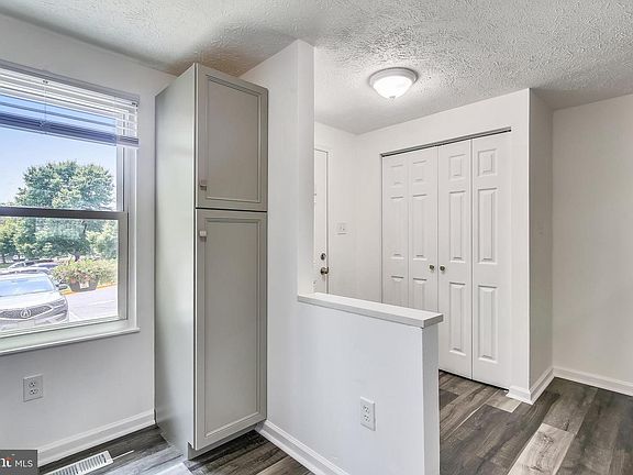 5th image of 18932 Port Haven Pl