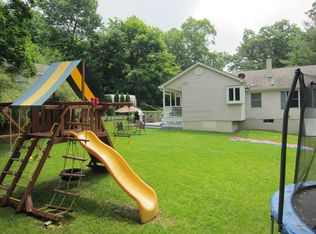 68 Toms Lake Rd, Wayne, NJ 07470