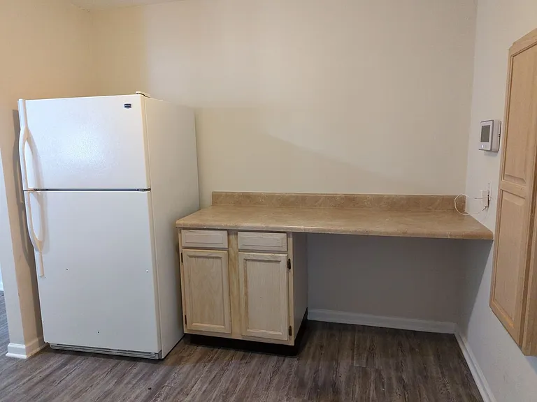 7266 Valley Ln — Photo 11