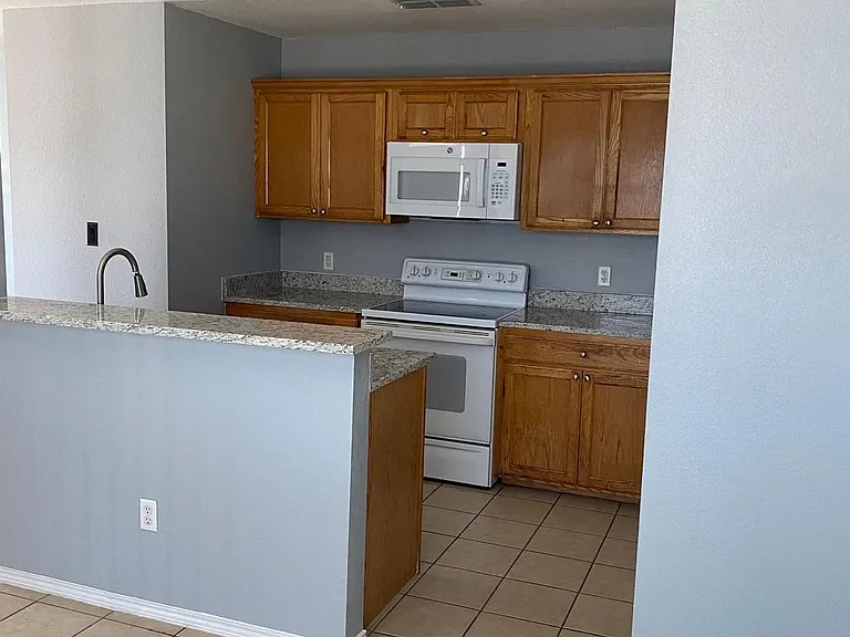 Dinning Room/Kitchen