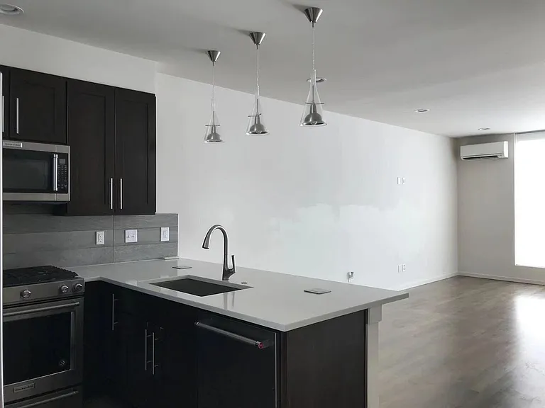 11219 Greenwood Ave N #C — Photo 17
