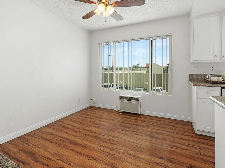 Welcome Home to Woodhaven Apartments — Photo 10