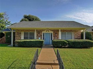 9608 Westpark Dr, Benbrook, TX 76126