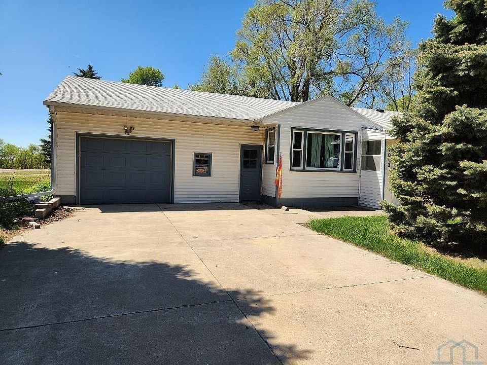 1st image of 1002 Westend Dr