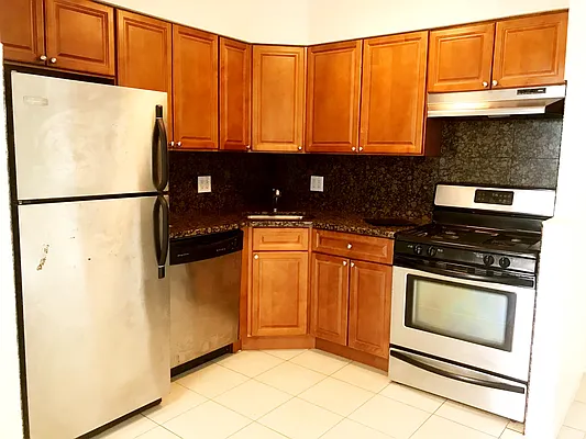 Rented by NY Space Finders Inc. | media 1