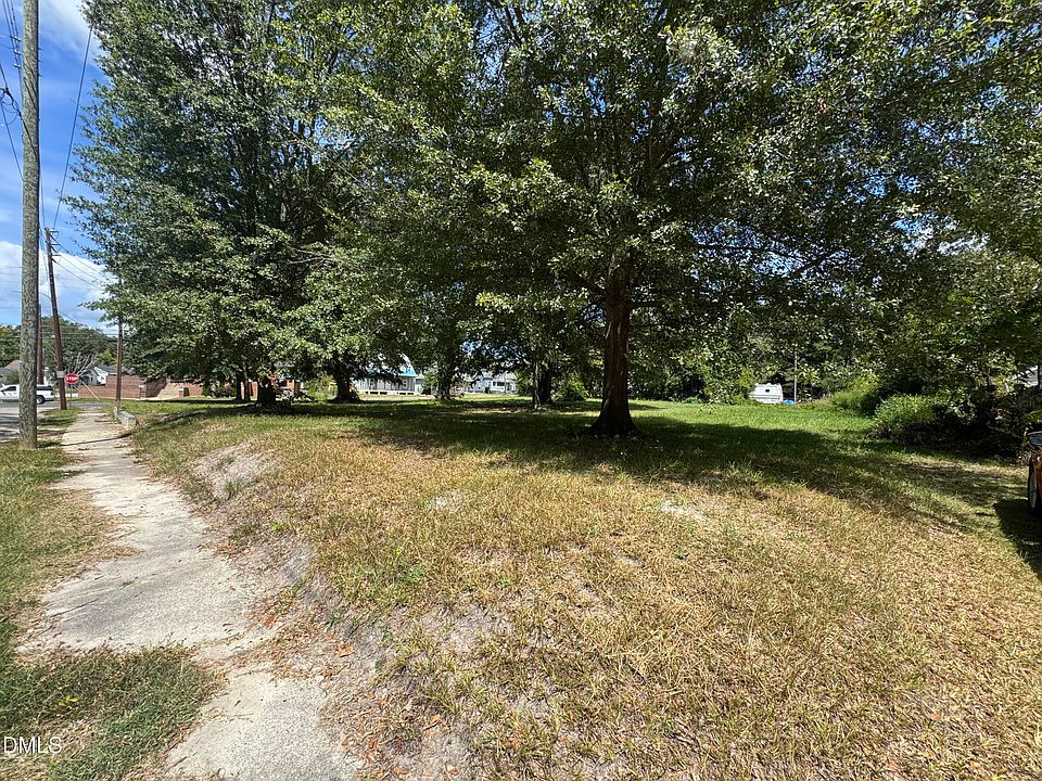 1st image of 212 Hamilton St