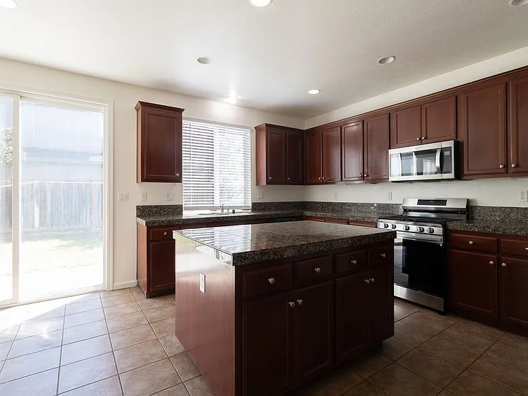 3760 Helen Perry Rd — Photo 4