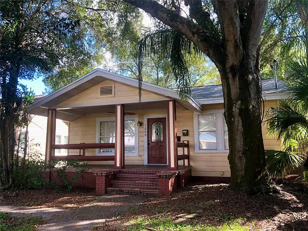 2 bed, 2.0 bath, 1200 sqft, $2,100 — Photo 2